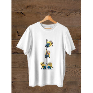  Tricou Minions pe stâlp